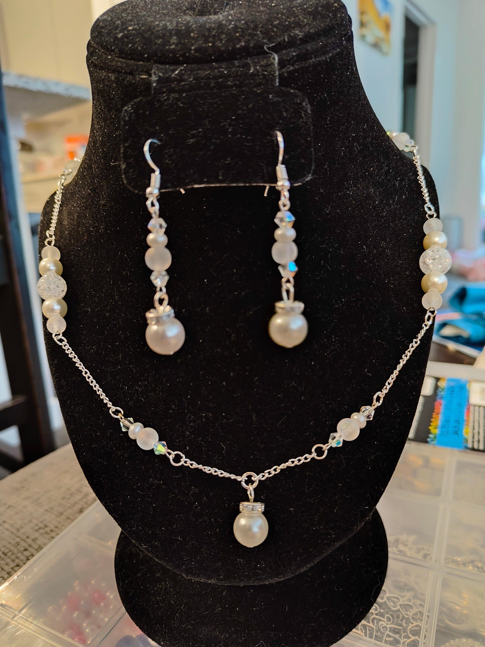 Glass Pearl Necklace and Earring Set with Crackle Glass Beads and Austrian Crystals - ZeesPieces